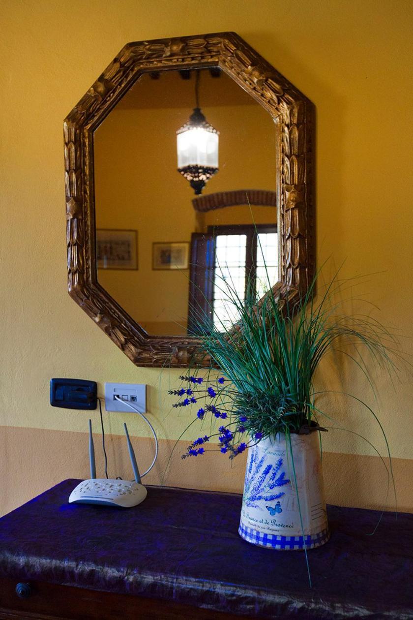 Casa Del Lecceto Apartment Campiglia Marittima Bilik gambar