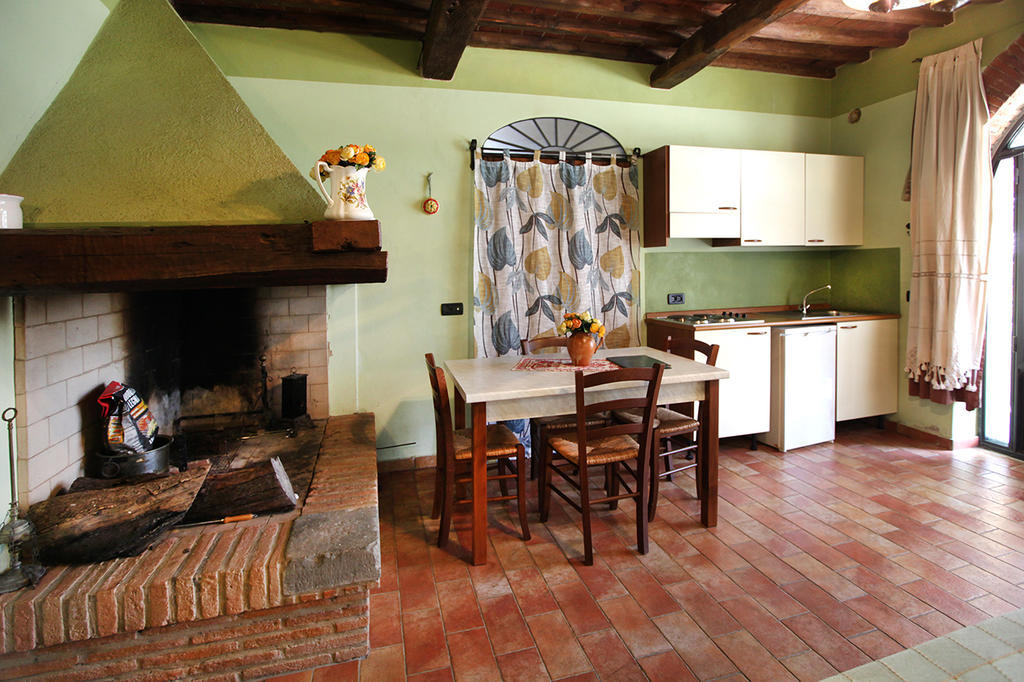 Casa Del Lecceto Apartment Campiglia Marittima Bilik gambar